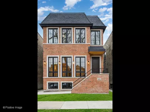 3633 N Claremont Ave, Chicago, IL 60618