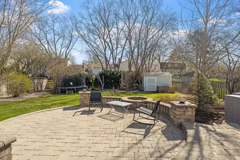 Exterior - 1635 Orth Dr, Wheaton, IL 60189 photo 6 of 7
