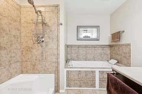 Bath - 213 S Hunter St, Thornton, IL 60476 photo 3 of 3