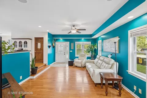 Other - 213 S Hunter St, Thornton, IL 60476 photo 2 of 5