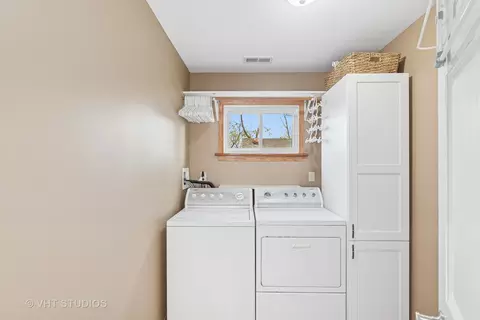 Other - 213 S Hunter St, Thornton, IL 60476 photo 4 of 5