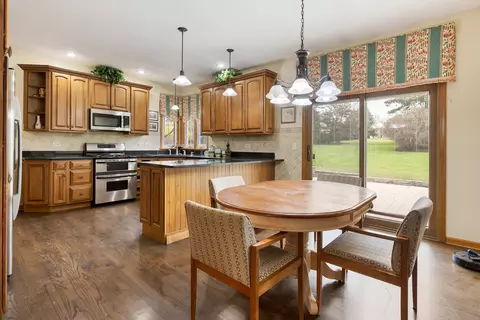 3520 Lakeview Dr, Algonquin, IL 60102 photo 10