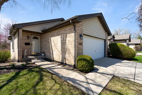 16422 Sharon Ct, Orland Park, IL 60467