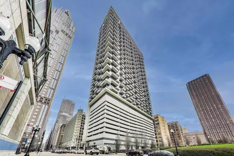235 W Van Buren St #1414, Chicago, IL 60607