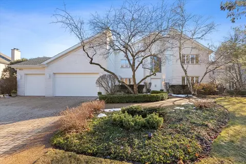 3611 Lawson Rd, Glenview, IL 60026
