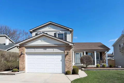 1260 Robin Dr, Elk Grove Village, IL 60007