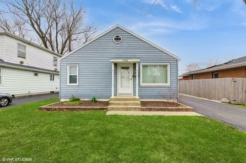 1306 Waverly Pl, Joliet, IL 60435