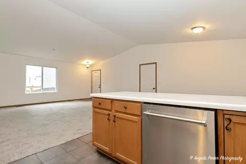 Living - 35850 N Benjamin Ave, Ingleside, IL 60041 photo 7 of 11