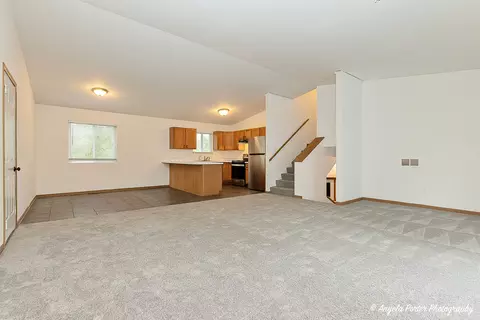 Living - 35850 N Benjamin Ave, Ingleside, IL 60041 photo 3 of 11