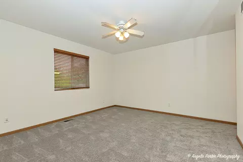 Bedroom - 35850 N Benjamin Ave, Ingleside, IL 60041 photo 3 of 4