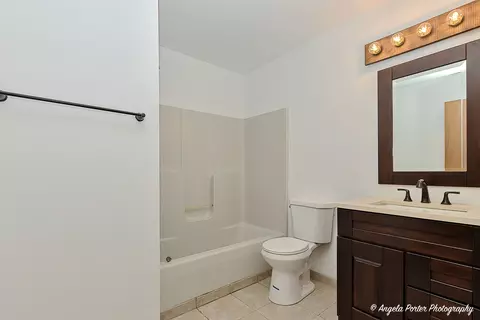 Bath - 35850 N Benjamin Ave, Ingleside, IL 60041 photo 1 of 3