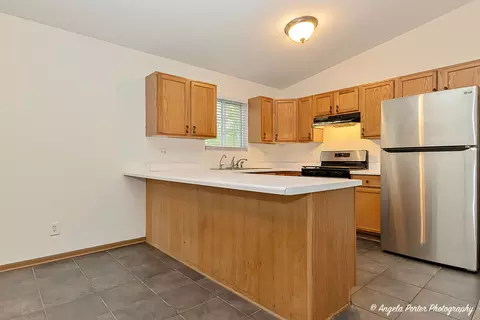 Kitchen - 35850 N Benjamin Ave, Ingleside, IL 60041 photo 1 of 4