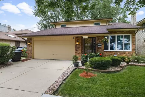 9838 S Beverly Ave, Chicago, IL 60643