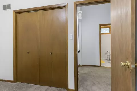 Other - 9838 S Beverly Ave, Chicago, IL 60643 photo 2 of 7