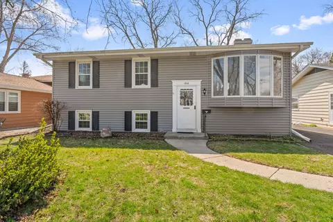 Exterior - 1010 Elm St, Wheaton, IL 60189 photo 2 of 9