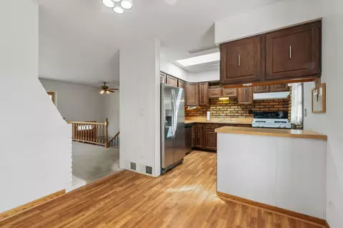 Kitchen - 1010 Elm St, Wheaton, IL 60189 photo 3 of 3