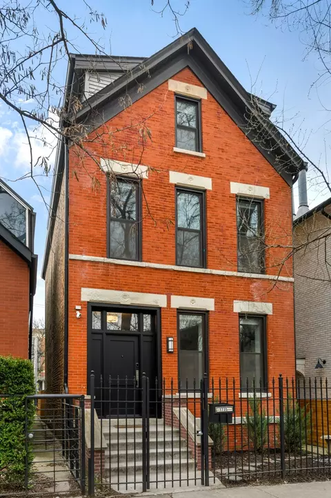 1735 N Hoyne Ave, Chicago, IL 60647