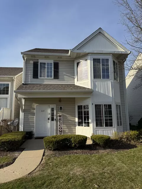 622 Hidden Creek Ln #622, North Aurora, IL 60542