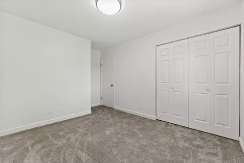 Bedroom - 1147 Windsor Dr, Wheaton, IL 60189 photo 4 of 6