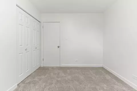 Bedroom - 1147 Windsor Dr, Wheaton, IL 60189 photo 6 of 6