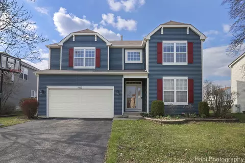 1012 Timber Lake Dr, Antioch, IL 60002
