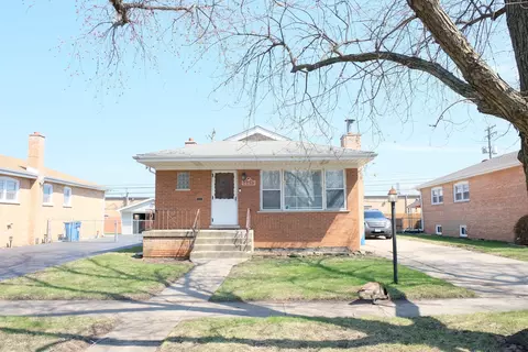 14435 Karlov Ave, Midlothian, IL 60445
