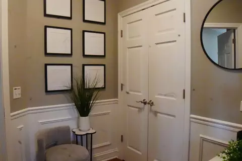 Entry Way - 11759 Azure Dr, Frankfort, IL 60423 photo 4 of 6