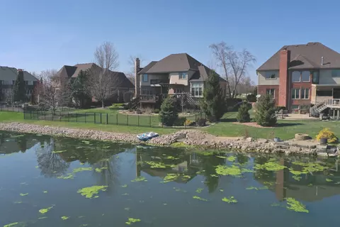 View/Area - 11759 Azure Dr, Frankfort, IL 60423 photo 2 of 5