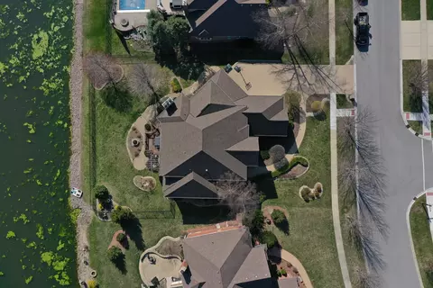 View/Area - 11759 Azure Dr, Frankfort, IL 60423 photo 3 of 5