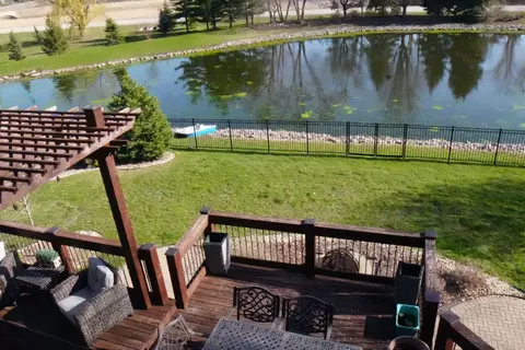 Exterior - 11759 Azure Dr, Frankfort, IL 60423 photo 5 of 10