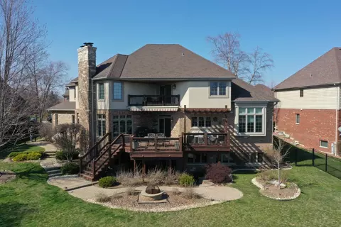 Exterior - 11759 Azure Dr, Frankfort, IL 60423 photo 8 of 10