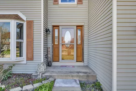1906 Arbor Fields Dr, Plainfield, IL 60586 photo 3