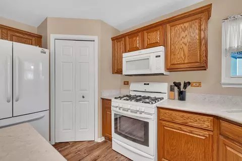 1906 Arbor Fields Dr, Plainfield, IL 60586 photo 15