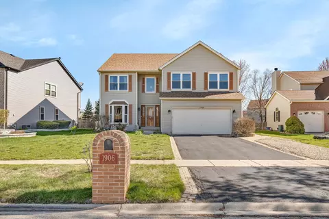 1906 Arbor Fields Dr, Plainfield, IL 60586 photo 2