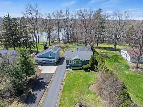 View/Area - 56 Deerpath Rd, Deer Park, IL 60010 photo 2 of 9