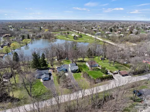 View/Area - 56 Deerpath Rd, Deer Park, IL 60010 photo 4 of 9