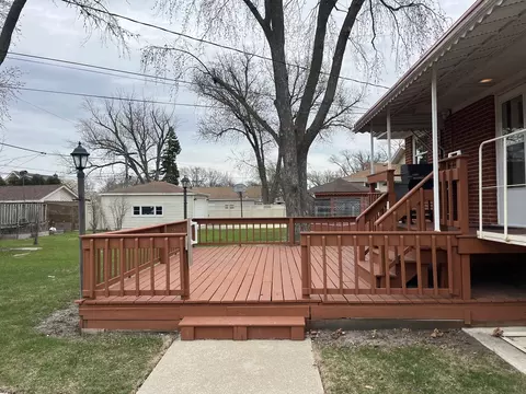 Exterior - 9042 Bartlett Ave, Brookfield, IL 60513 photo 5 of 8