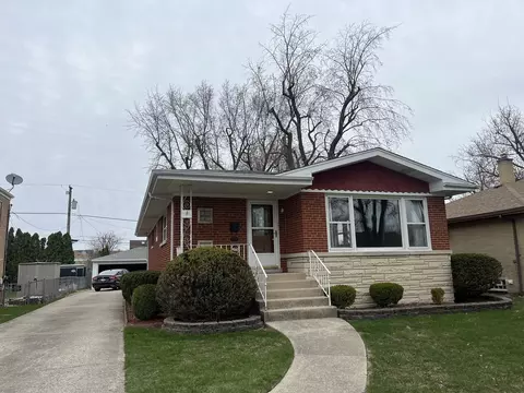9042 Bartlett Ave, Brookfield, IL 60513