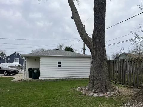 Exterior - 9042 Bartlett Ave, Brookfield, IL 60513 photo 6 of 8
