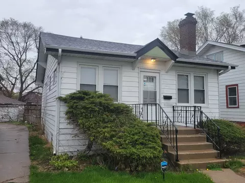 326 156th Pl, Calumet City, IL 60409