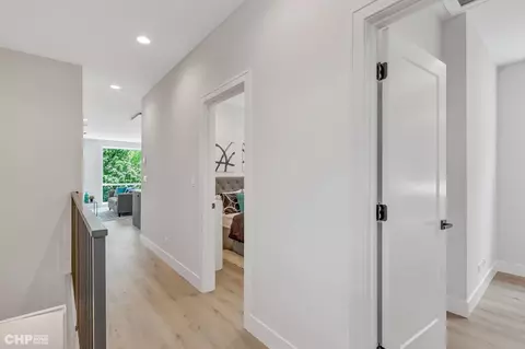 6150 S Champlain Ave, Chicago, IL 60637 photo 12