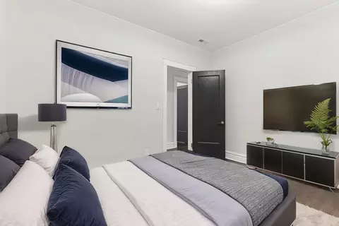 615 E 60th St, Chicago, IL 60637 photo 5