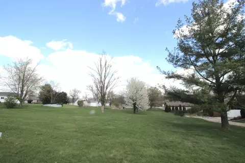 25175 N 2175 East Rd, Lexington, IL 61753