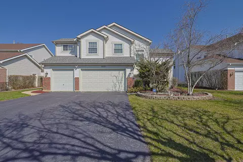 2225 Apple Hill Ln, Buffalo Grove, IL 60089