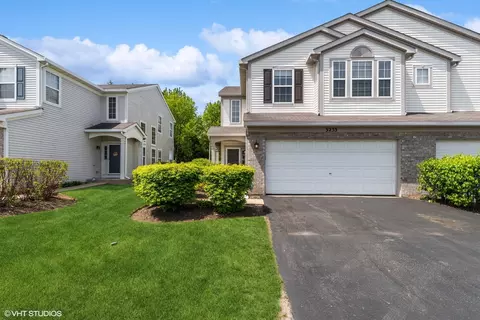 3233 Harvard Ln, Lake In The Hills, IL 60156