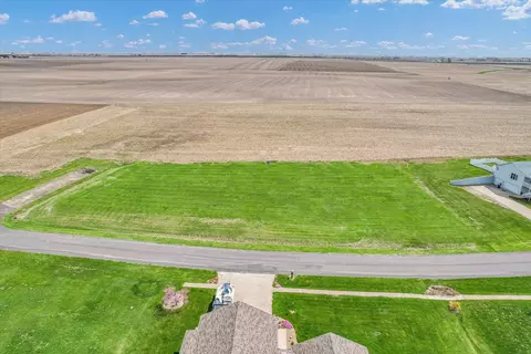 18 Lakeview Dr, Weldon, IL 61882 photo 12