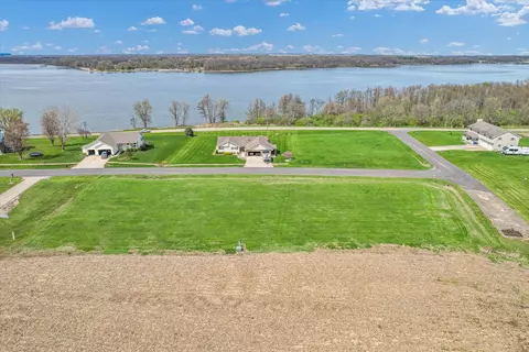 18 Lakeview Dr, Weldon, IL 61882 photo 17