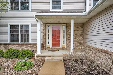 3310 Turquois Way, Normal, IL 61761 photo 2