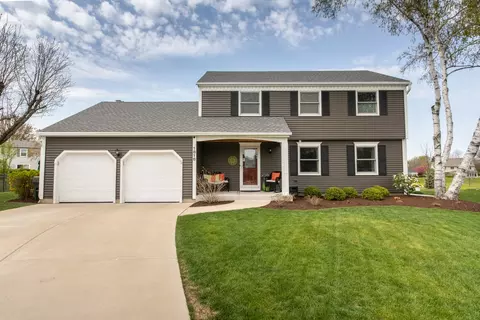 1816 Princeton Cir, Naperville, IL 60565