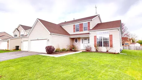 273 E Harvard Cir, South Elgin, IL 60177